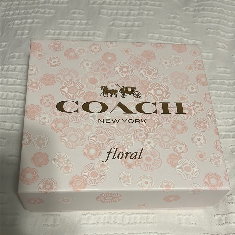 Coach Floral Gift Box only with shredded paper insulation. Like new - Picture 2 of 4